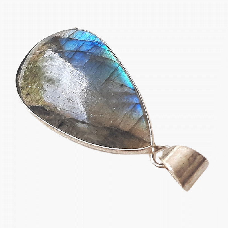 Labradorite leaf Metal base Pendant for Spirituality, Protection