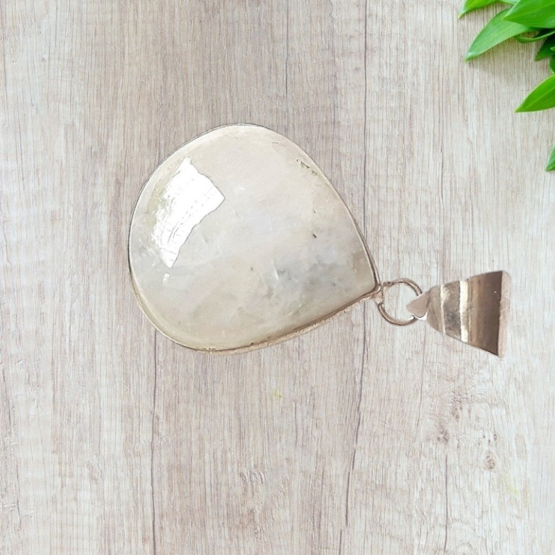 Moonstone Leaf Pendant best for Balance