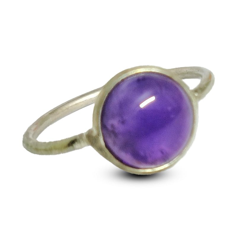 Round Amethyst Silver Ring useful for Protection, Calming