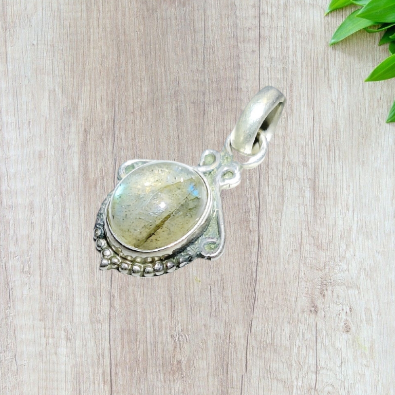 Labradorite Designer Mini Silver Pendant