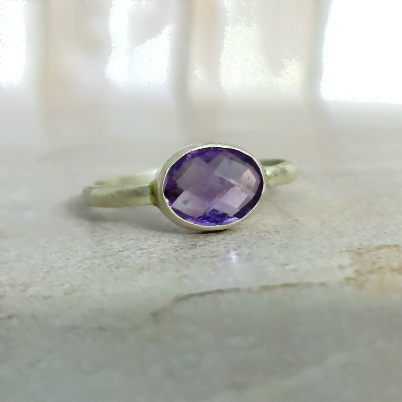 Amethyst Oval Cut Silver Ring best for Purity Protection, Calming, wealth