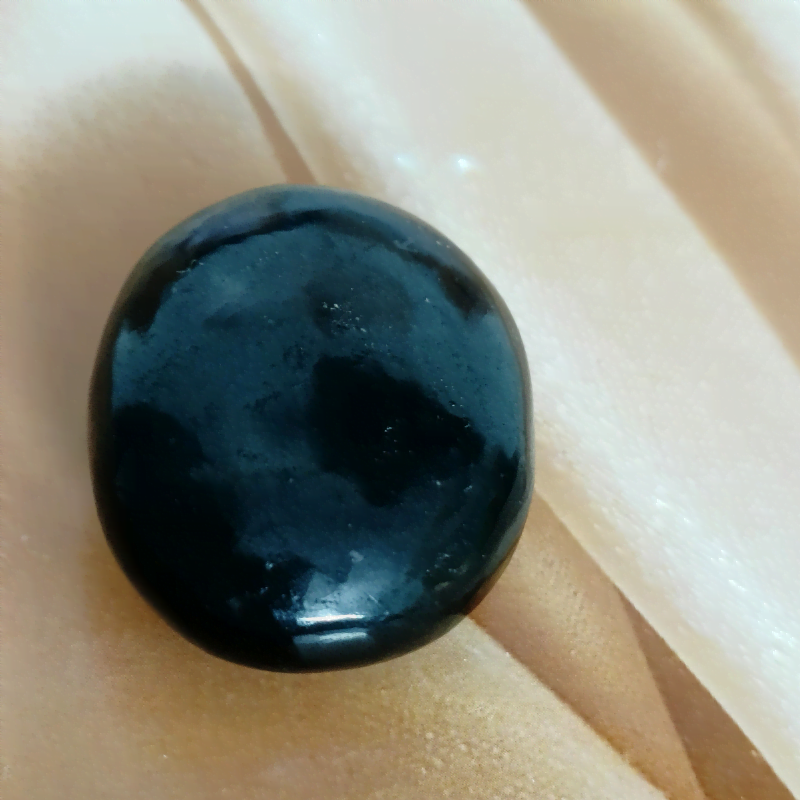 Black Obsidian Palm Stone for protection