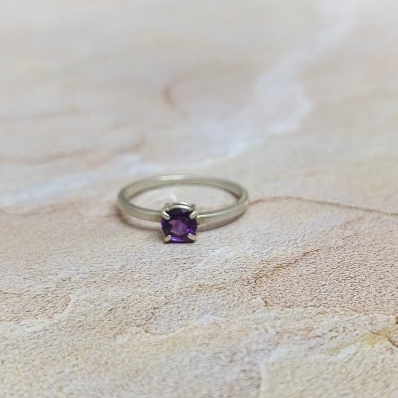 Amethyst Mini Cut Silver Ring for Protection, Calming