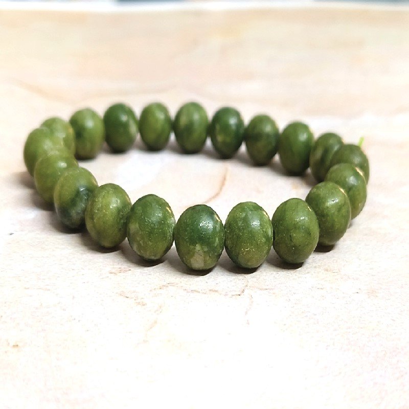 Natural Jade 10MM Round Bead Bracelet for Love, Compassion, Good Luck