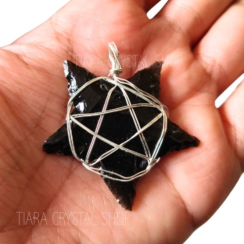 Obsidian Star Wired Pendant